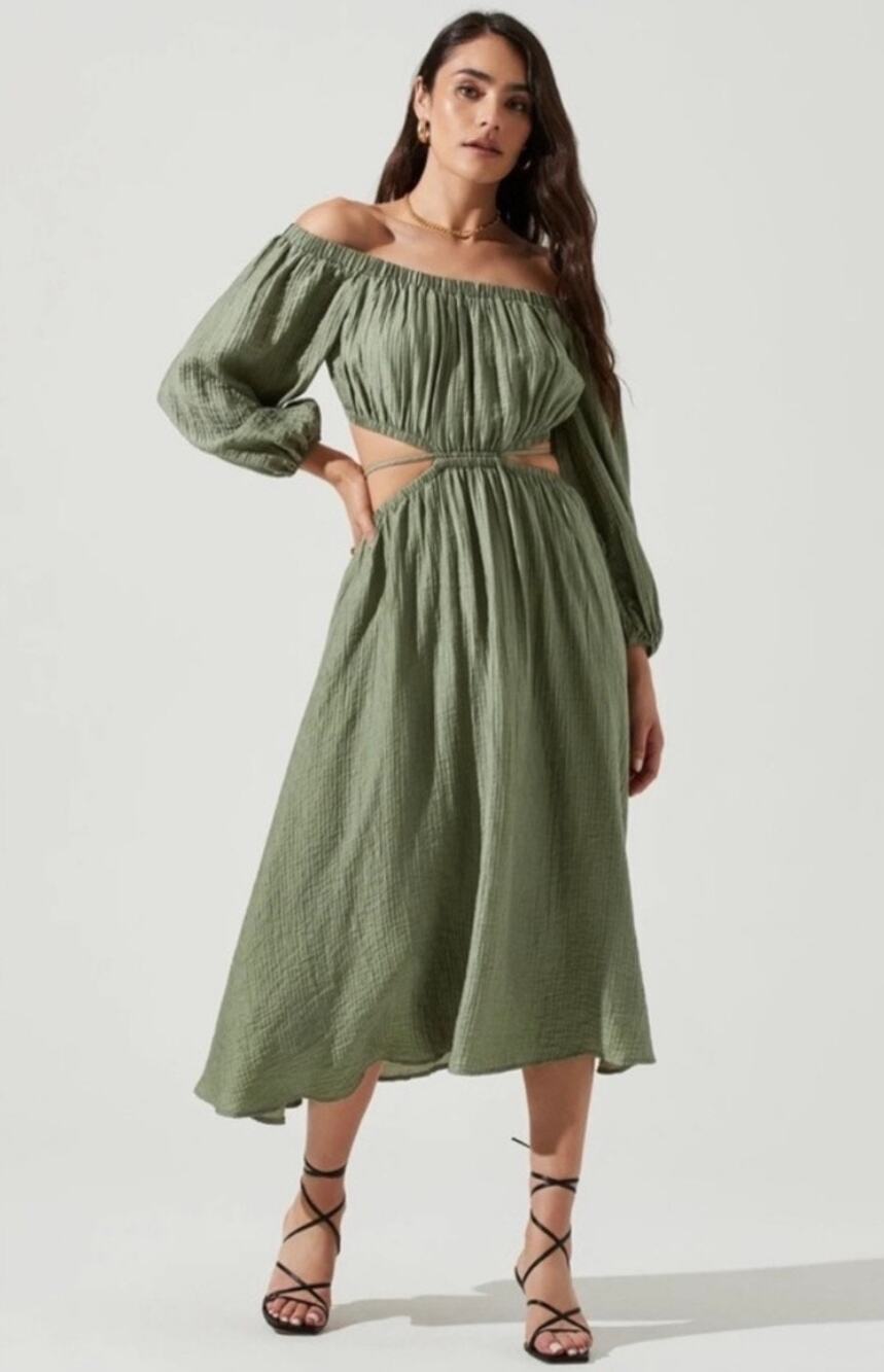 Astr Olive Green Off-Shoulder Midi Dress